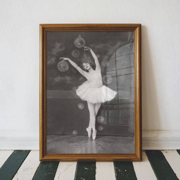 Vintage Ballerina with Bubbles Print